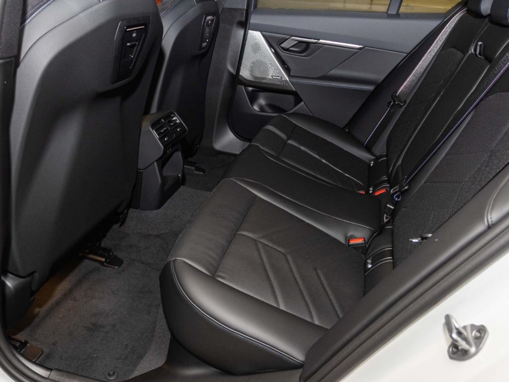 BMW 520 - Bild 10