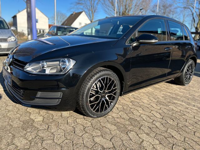 Volkswagen Golf VII Lim. Trendline BMT  1.Hand