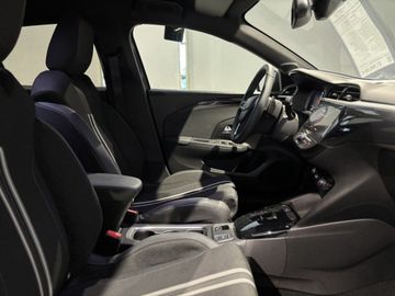 Fotografie 6 des Opel Corsa 1.2 Direct Injection Turbo Automatik GS