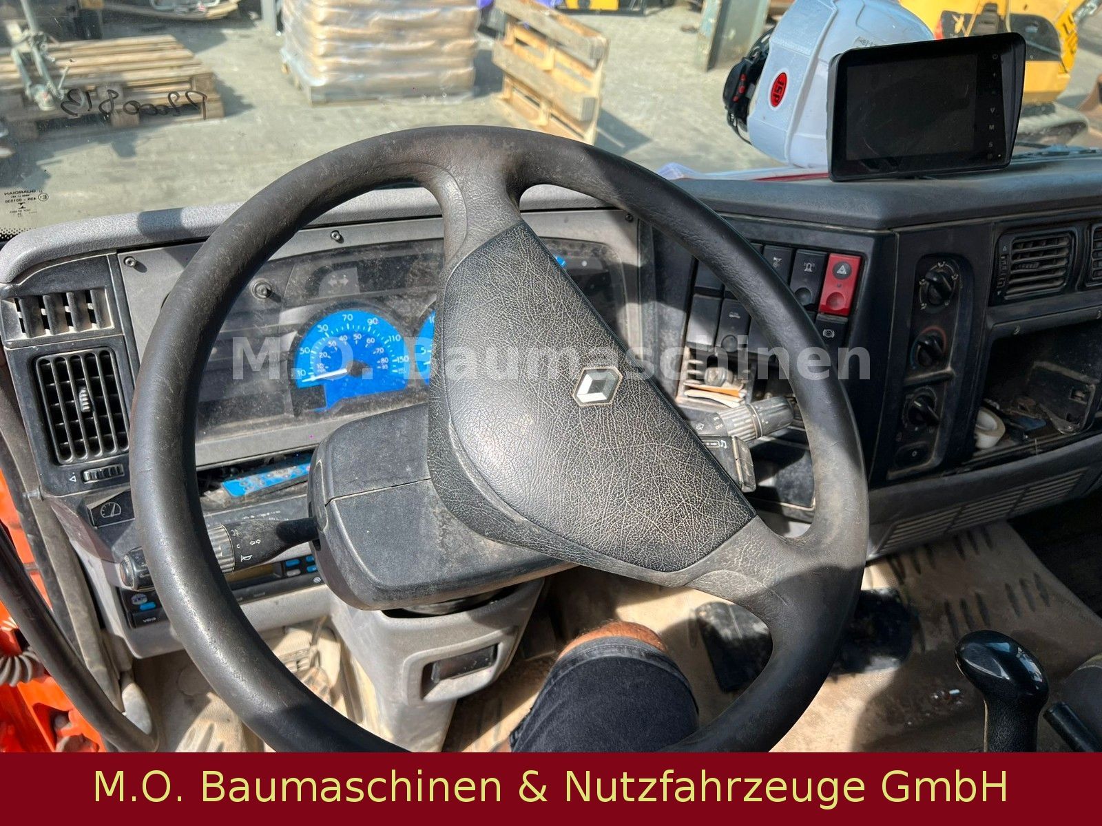 Fahrzeugabbildung Renault Midlum 180.12 DCI / Doka / Kipper / 4x2 /