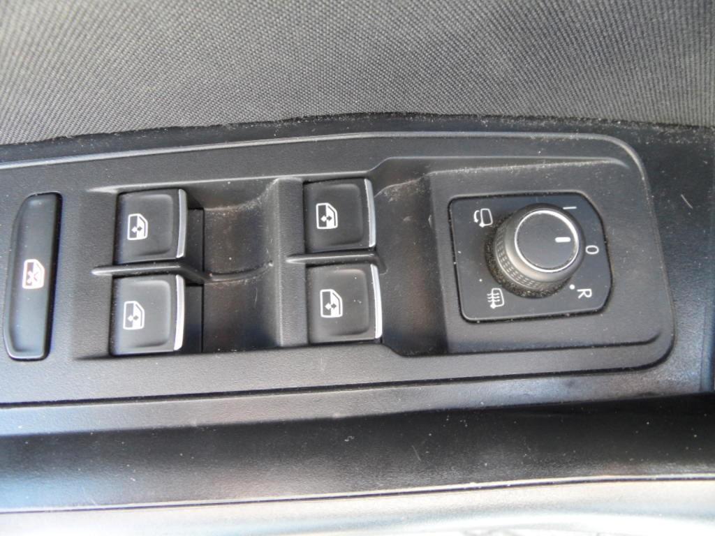 Volkswagen T-Roc 1.5 TSI ACT OPF Sport Nav/AHK/Schiebed., миниатюра 6