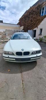 BMW e39 523i - BMW 523: Kombi, E39 523i