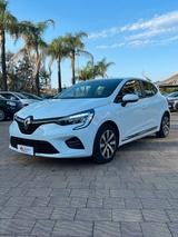 Renault Clio Hybrid E-Tech 140 CV 5 porte Intens - Renault Clio Intens mit Hybrid-Antrieb (Benzin/Elektro)