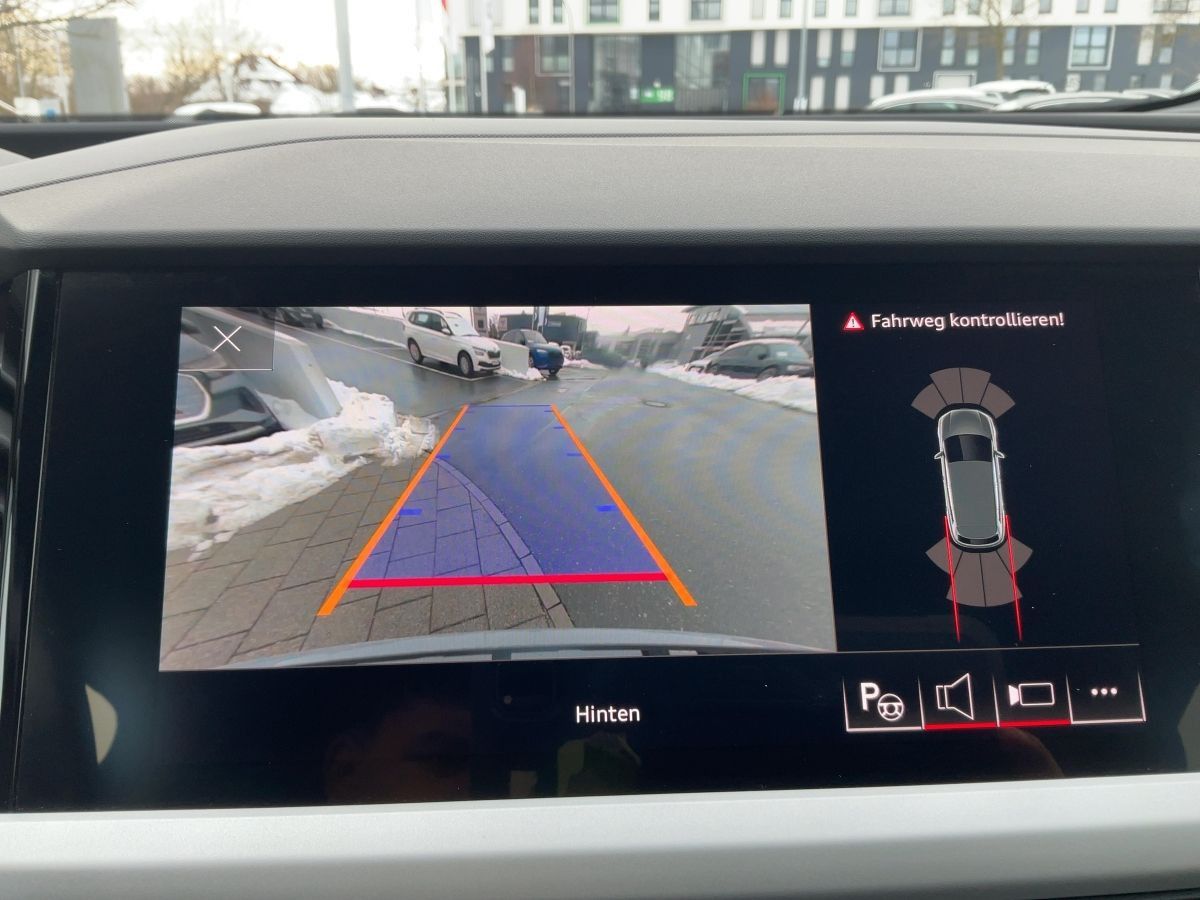 Audi Q4 e-tron - Bild 18