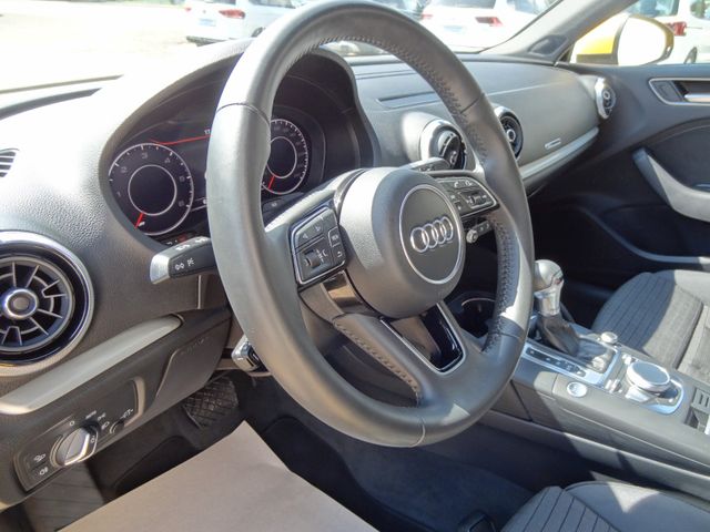 Fahrzeugabbildung Audi A3 Limousine sport/Virtual/Navi/AHK/61.500Km