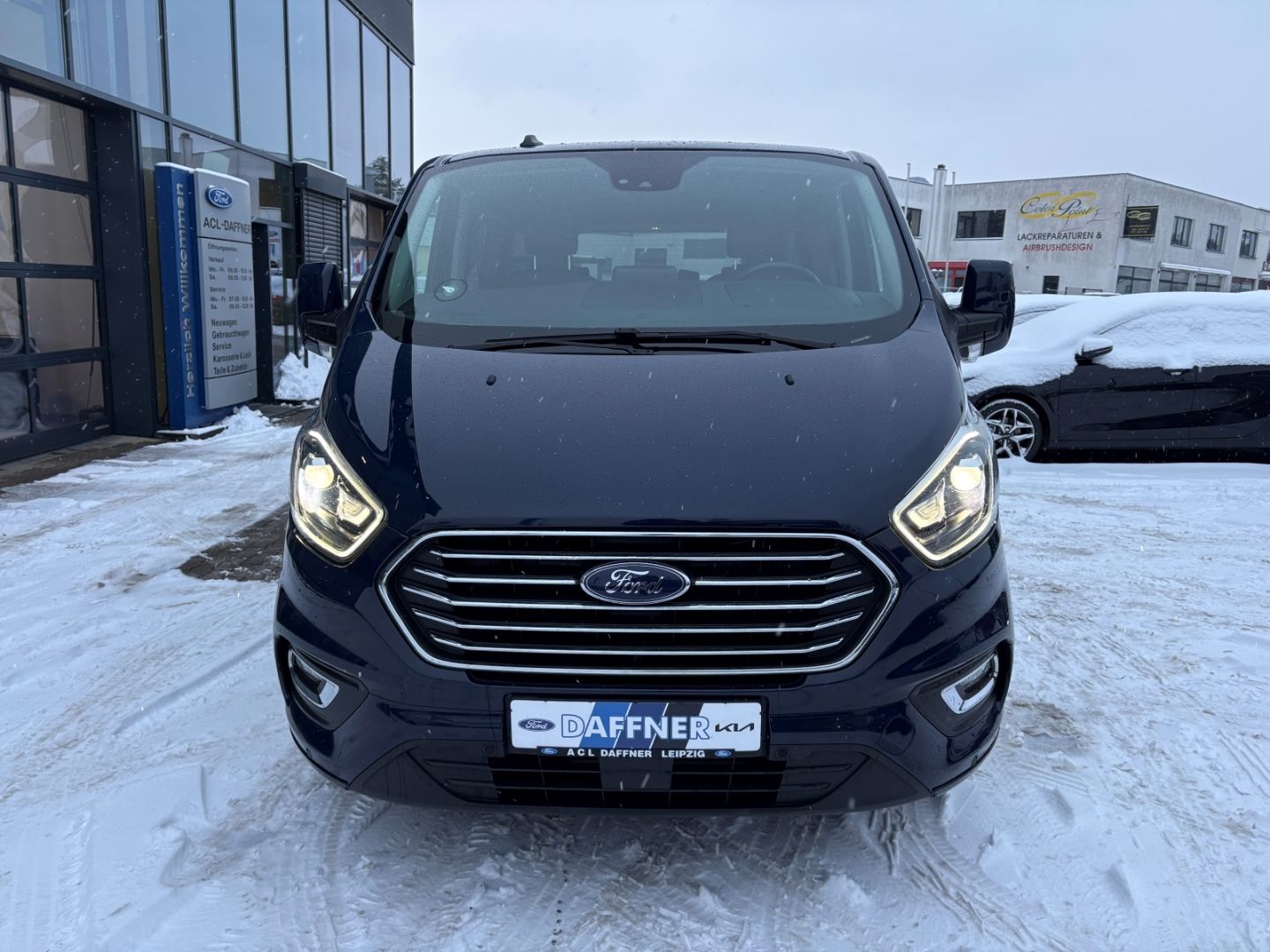 Fahrzeugabbildung Ford Tourneo Custom Kombi 320 L2 Titanium X TotWinkAs