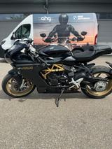 MV Agusta Superveloce 800 - mit 1 Jahr Gewährleistung  - MV AGUSTA SPORTLER