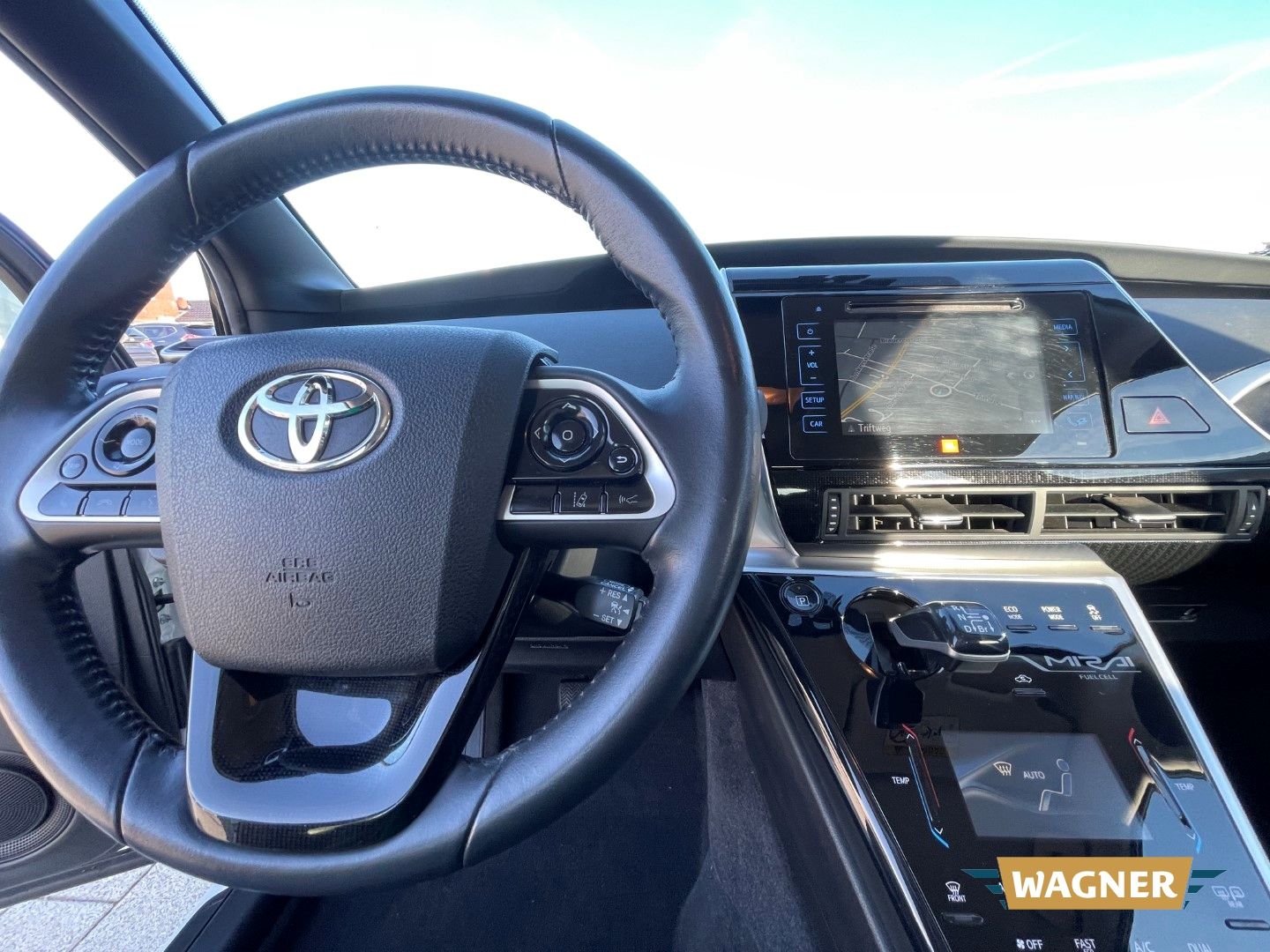 Fahrzeugabbildung Toyota Mirai FuelCell Wasserstoff Automatik Leder