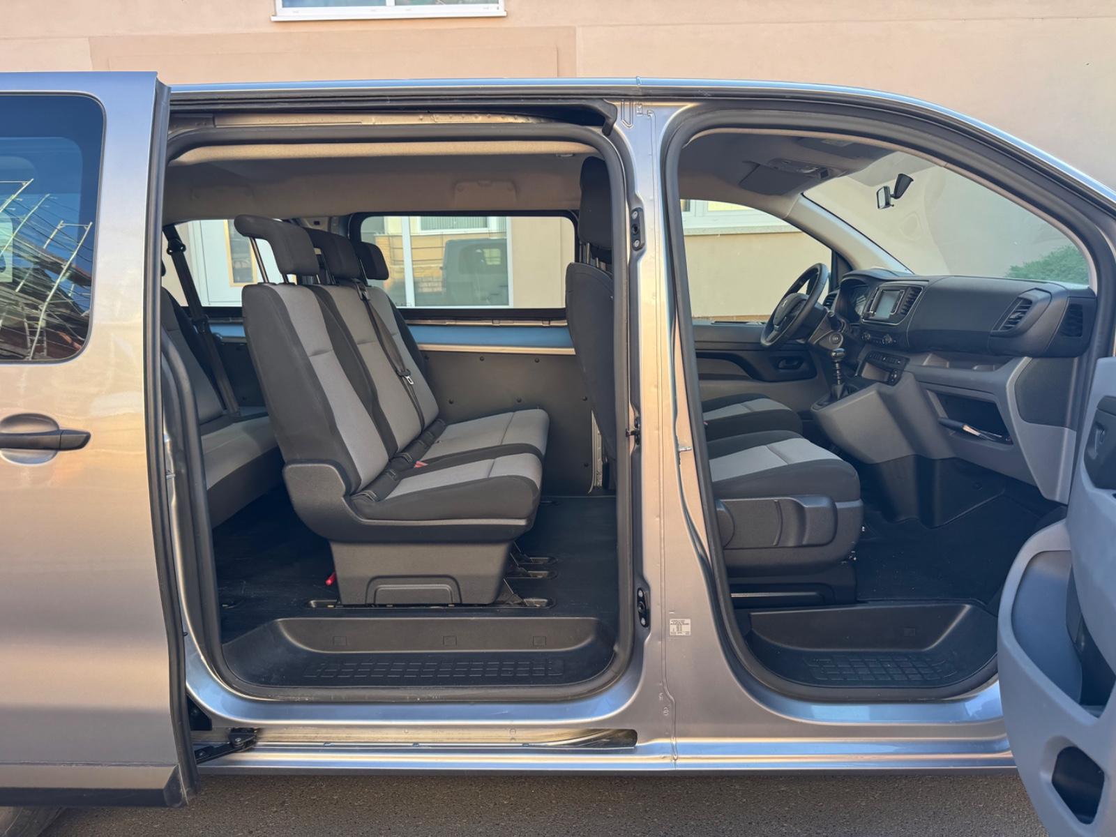 Peugeot Expert Traveller L2 8Sitzer 2xPDC+NAVI+Tempomat