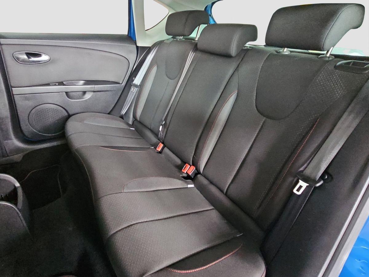 Seat Leon FR 2.0 TFSI 211ch - Navi - Carnet entretien - Bi-xénon - Suspension sport