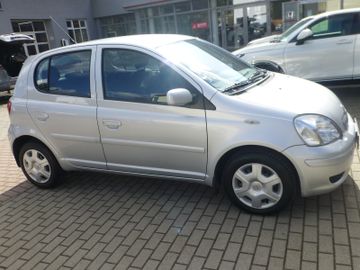 Toyota Yaris 1,3 Sol nur 55700 KM