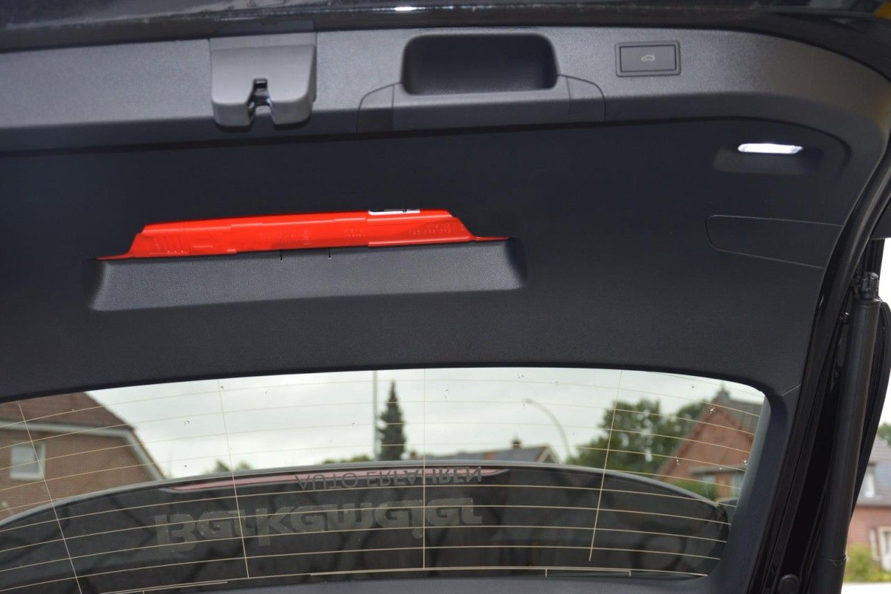Volkswagen Passat Variant 2.0 TDI 142 kW 4Motion R-Line foto 5