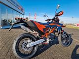 KTM 690 SMC R 2026 ab 1,99% eff. Zins lieferbar! - KTM 690