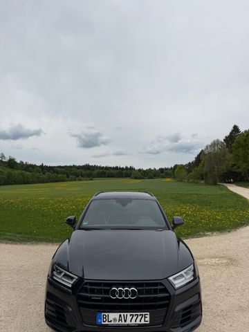 AUDI Q5 50 TFSI e S tronic quattro S line S line