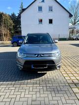 Mitsubishi Mitzubishi Outlander 2,0 Benzin mit AHK un... - gebrauchte Mitsubishi Outlander aus dem Jahr 2013