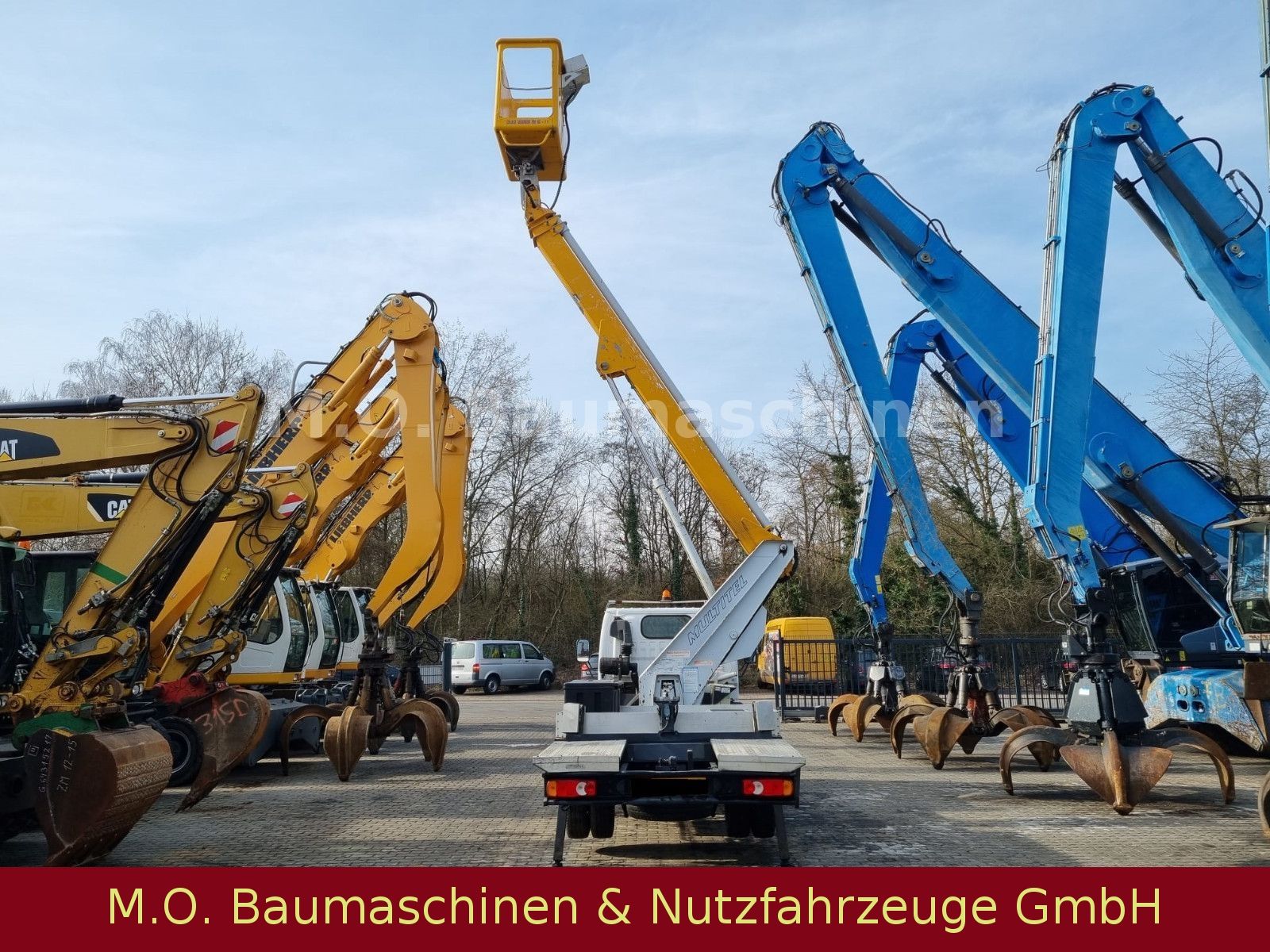 Fahrzeugabbildung Nissan Capstar  Multititel 180 Alu /  18 m