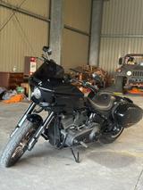 Harley-Davidson Low Rider ST mit Zubehör - Hingucker! - Harley-Davidson Low Rider ST