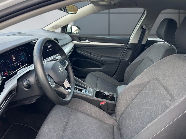 Golf VIII Variant 1.5 eTSI Life *DSG*LED*NAVI*DA