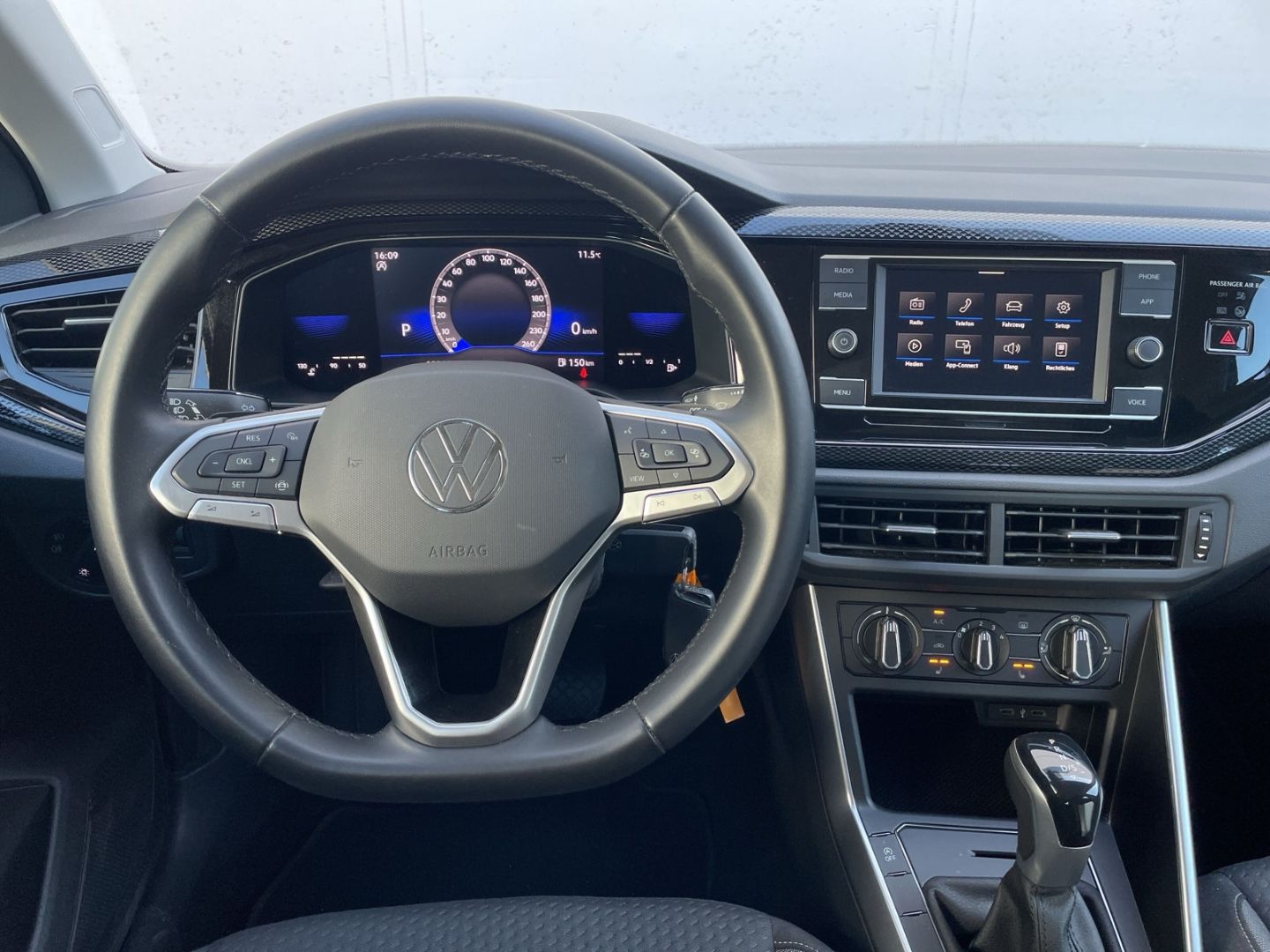Polo VI 1.0 TSI DSG Life Kamera/App-Connect/LED/