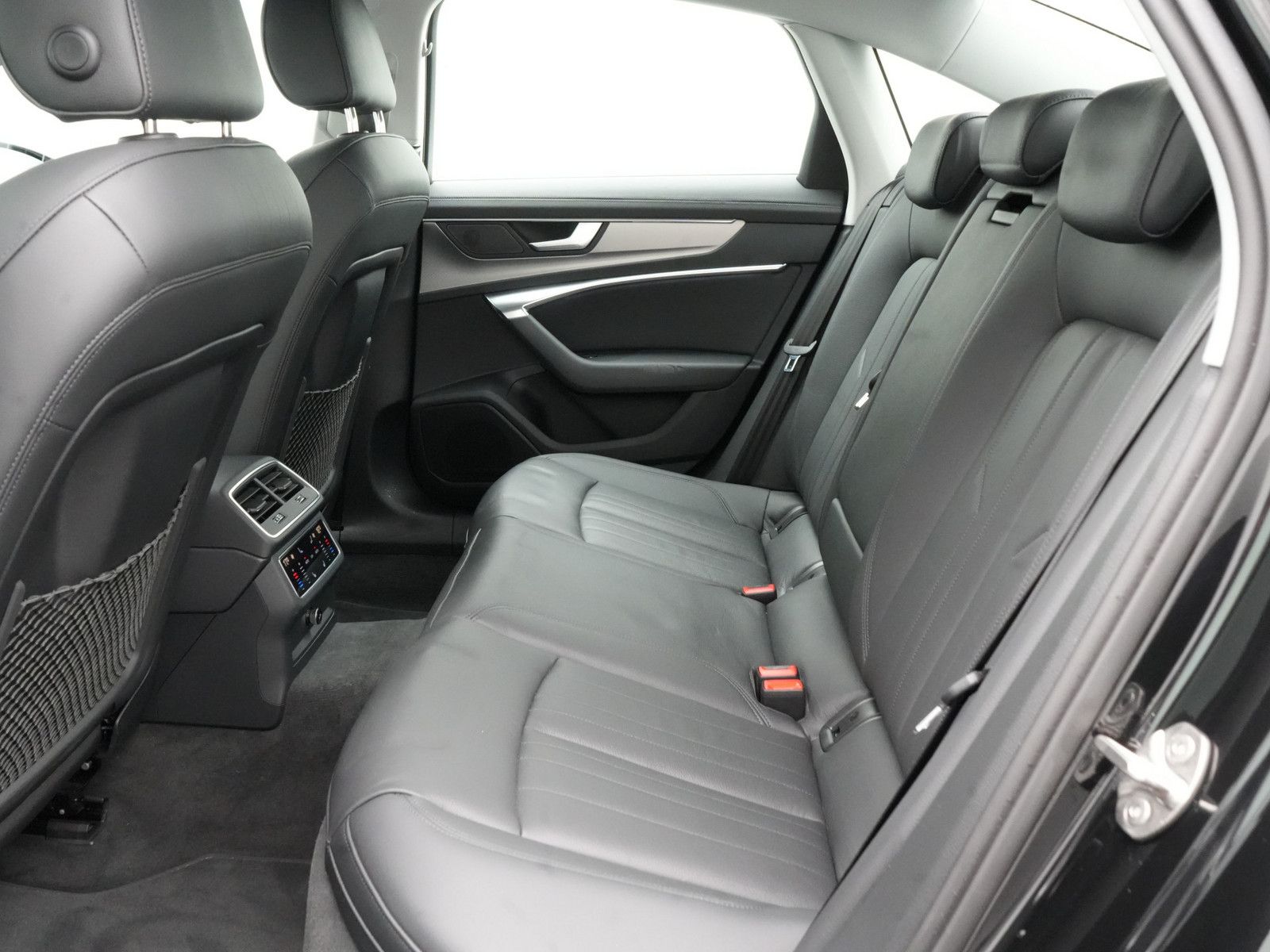 Audi A6 - Bild 8