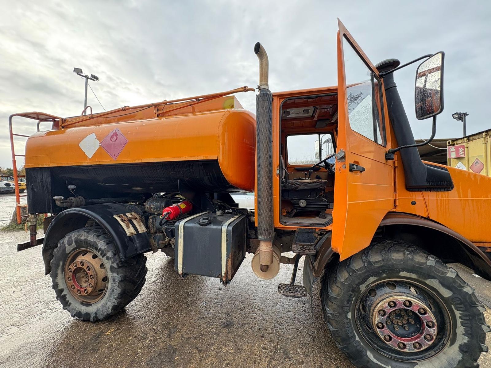 Unimog U 1700 L Tankwagen 435