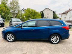 FORD Focus Turnier Titanium*S-Heft*Zahnriemensatz-TÜV