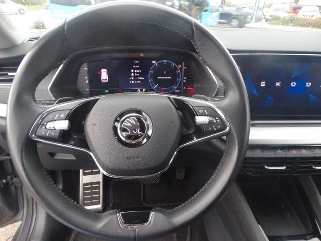 ŠKODA Octavia Octavia Combi Clever 2.0 TDI DSG – Bild 14 von 20