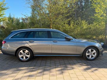 Mercedes E 220 - 9