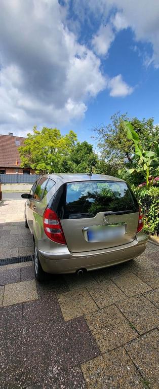 Mercedes-Benz A 180