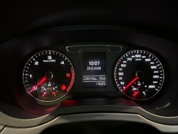 Audi Q3 - 12