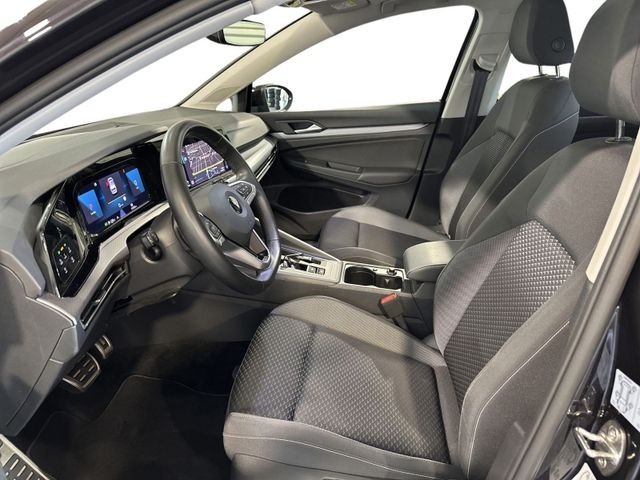 Golf VIII 2.0 TDI DSG LIFE IQ.LIGHT+AHK+PANO+HUD