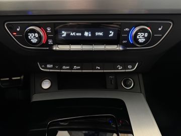 Audi SQ5 3.0 TDI MHEV quattro