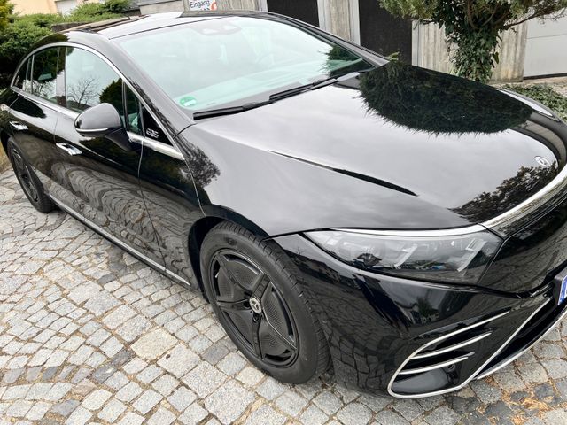 MERCEDES-BENZ EQS 450+ -