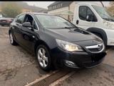 Opel Astra J 1.6 Turbo Edition 132kW Editi... - Opel Astra mit LPG-Antrieb: Limousine
