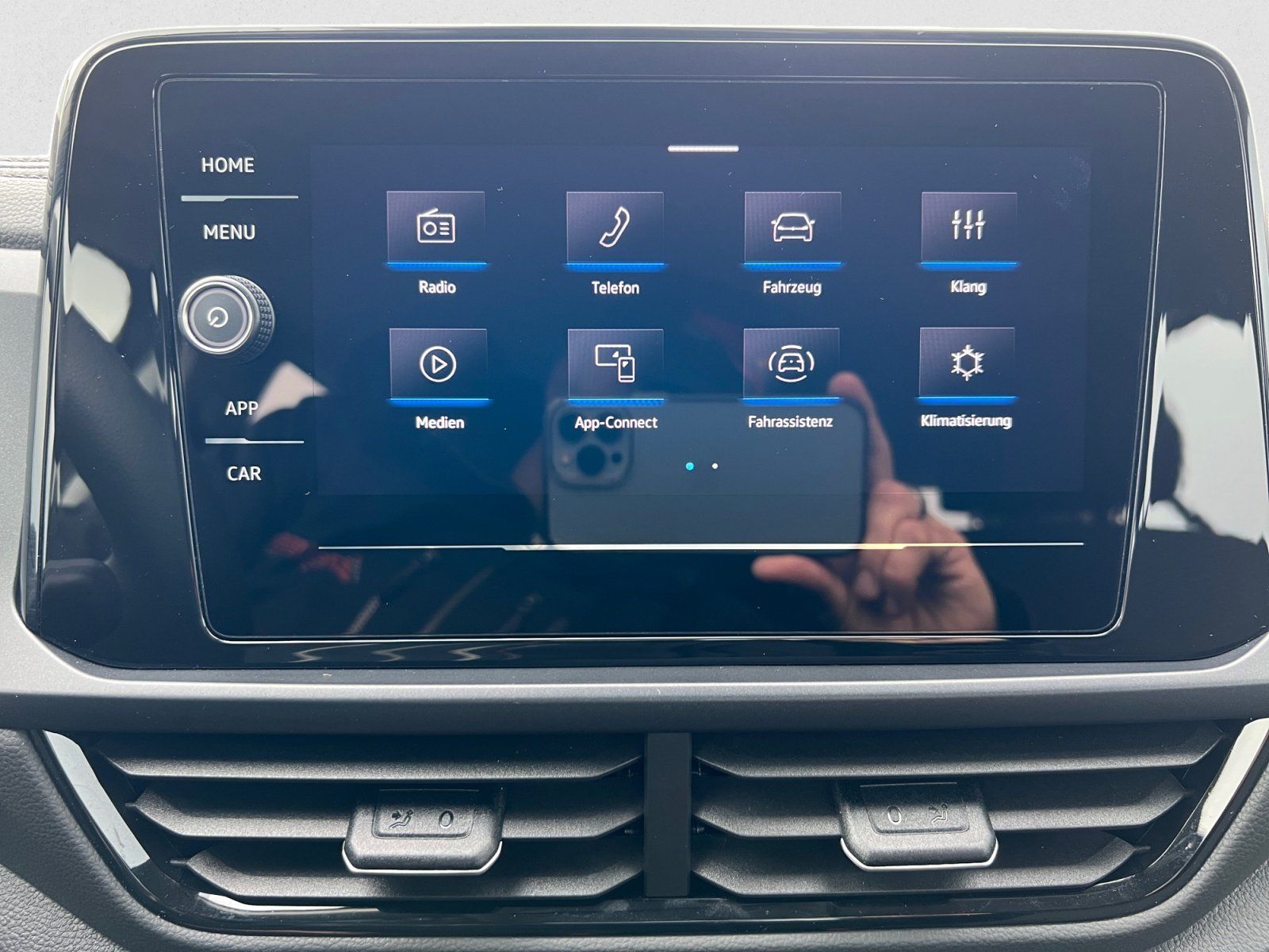 Volkswagen T-Roc - Bild 11