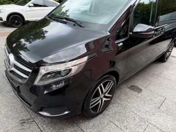 Mercedes V 250 - 3
