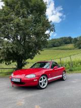 Mazda MX-5 NB + Hardtop in rot - Mazda MX-5: Hardtop
