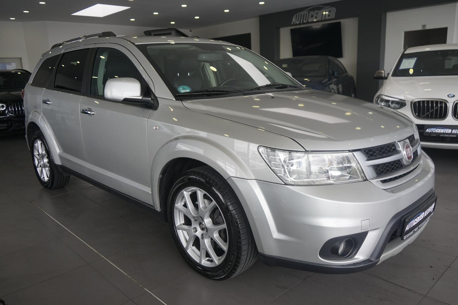 Fiat Freemont Lounge AWD+NAVI+KAMERA+SCHIBEDACH+SUND 