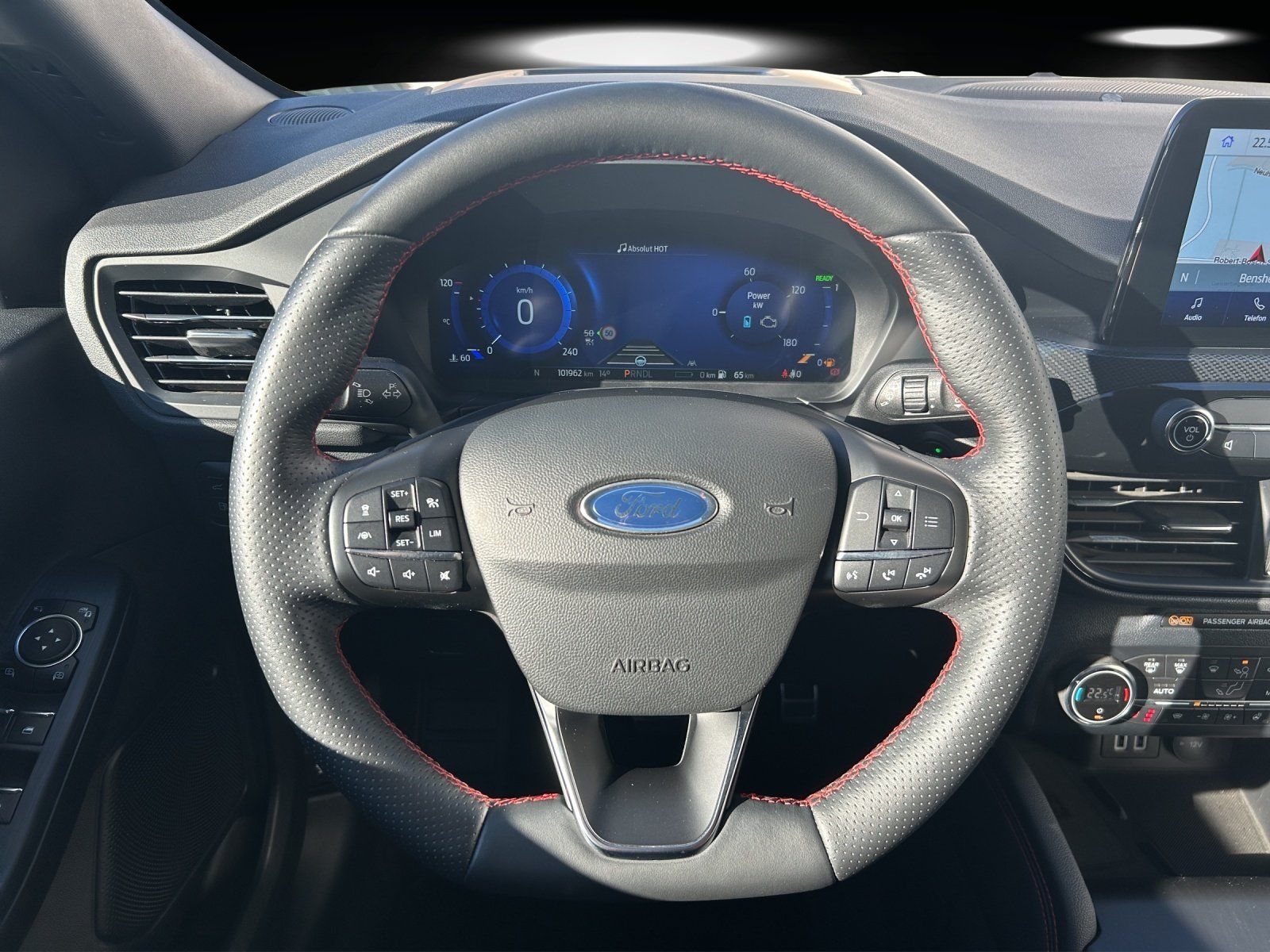 Fahrzeugabbildung Ford Kuga 2.5 PHEV ST-Line X Aut./LED/KAMERA/NAVI/ACC