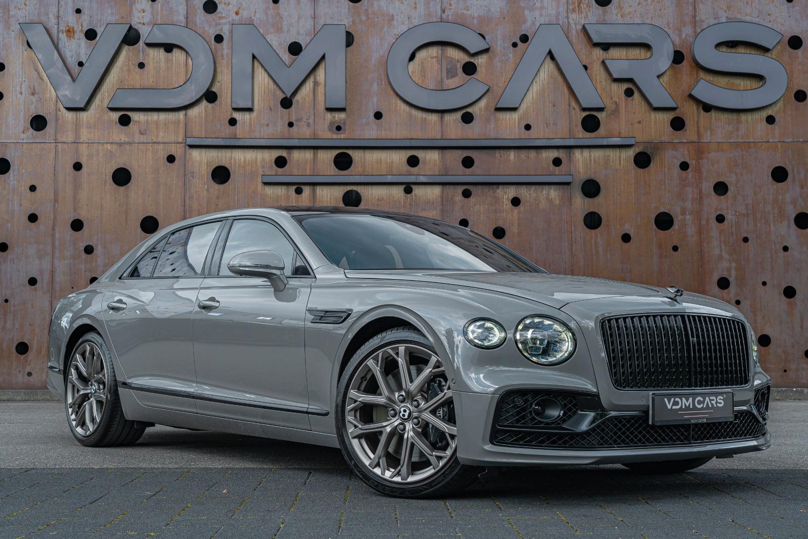 Bentley Flying Spur W12 Speed *Mulliner*B&O*Tour*Blackli