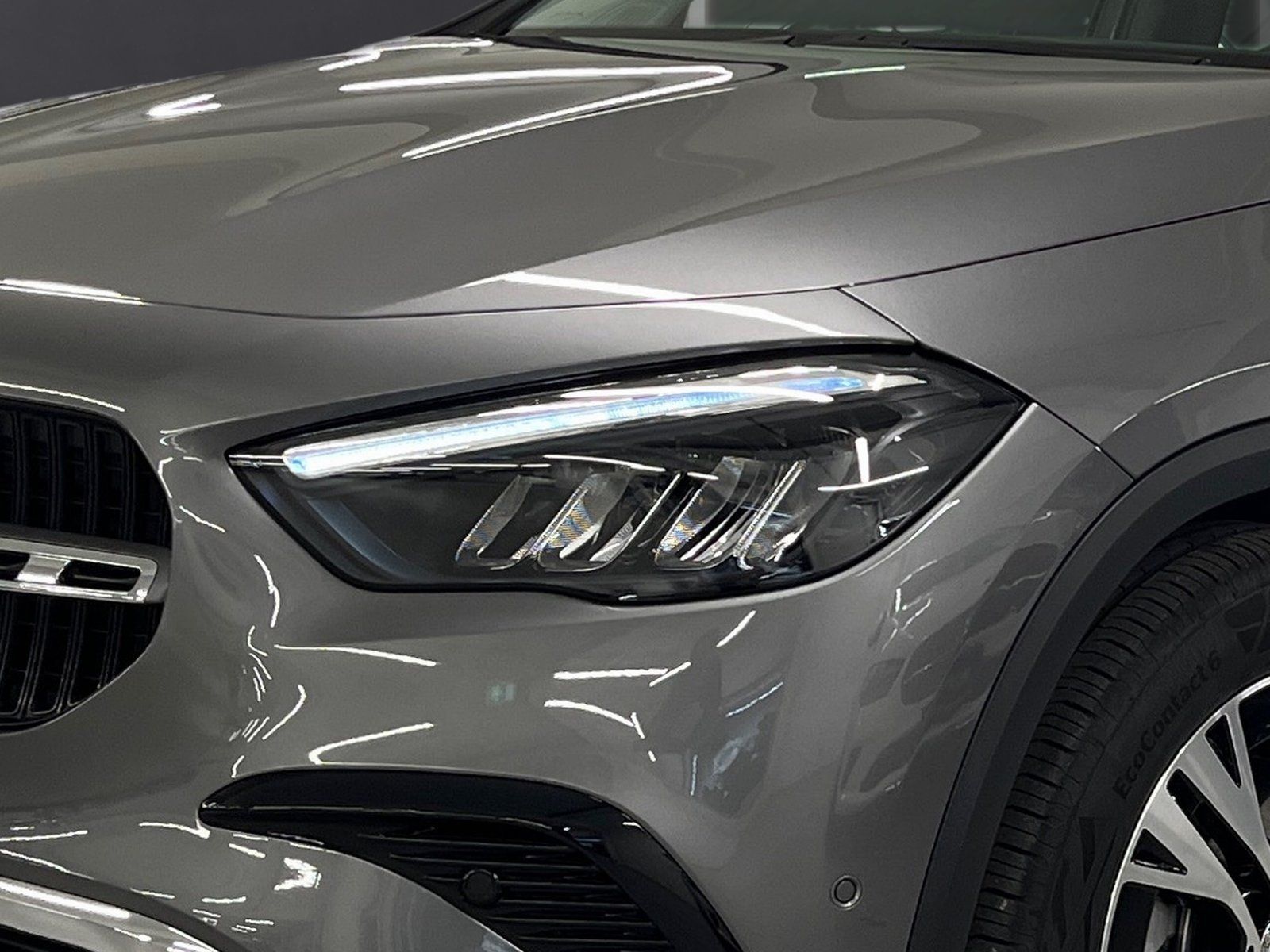 Fahrzeugabbildung Mercedes-Benz GLA 180 Progressive Adv.*Distronic*Totwinkel*LED