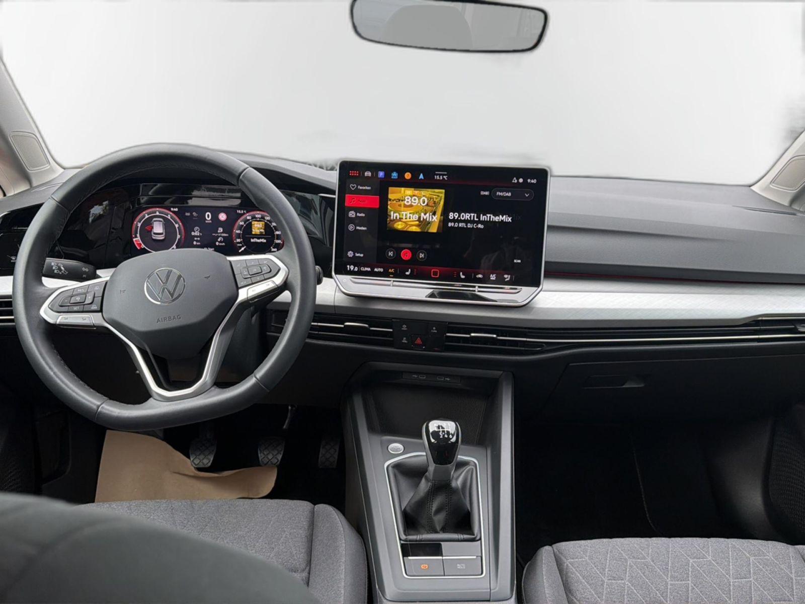 Volkswagen Golf VIII 1.5 TSI Life Ambiente Carplay LED RüKa, миниатюра 10