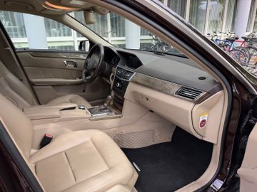 Mercedes E 200 - 10