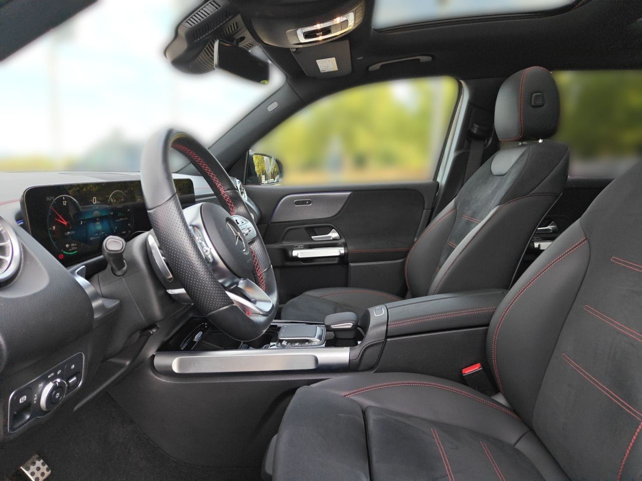 Mercedes-Benz EQB 250 AMG+NIGHT+360°+PANO+VZE+MIDLINE+KEYLESS foto 8