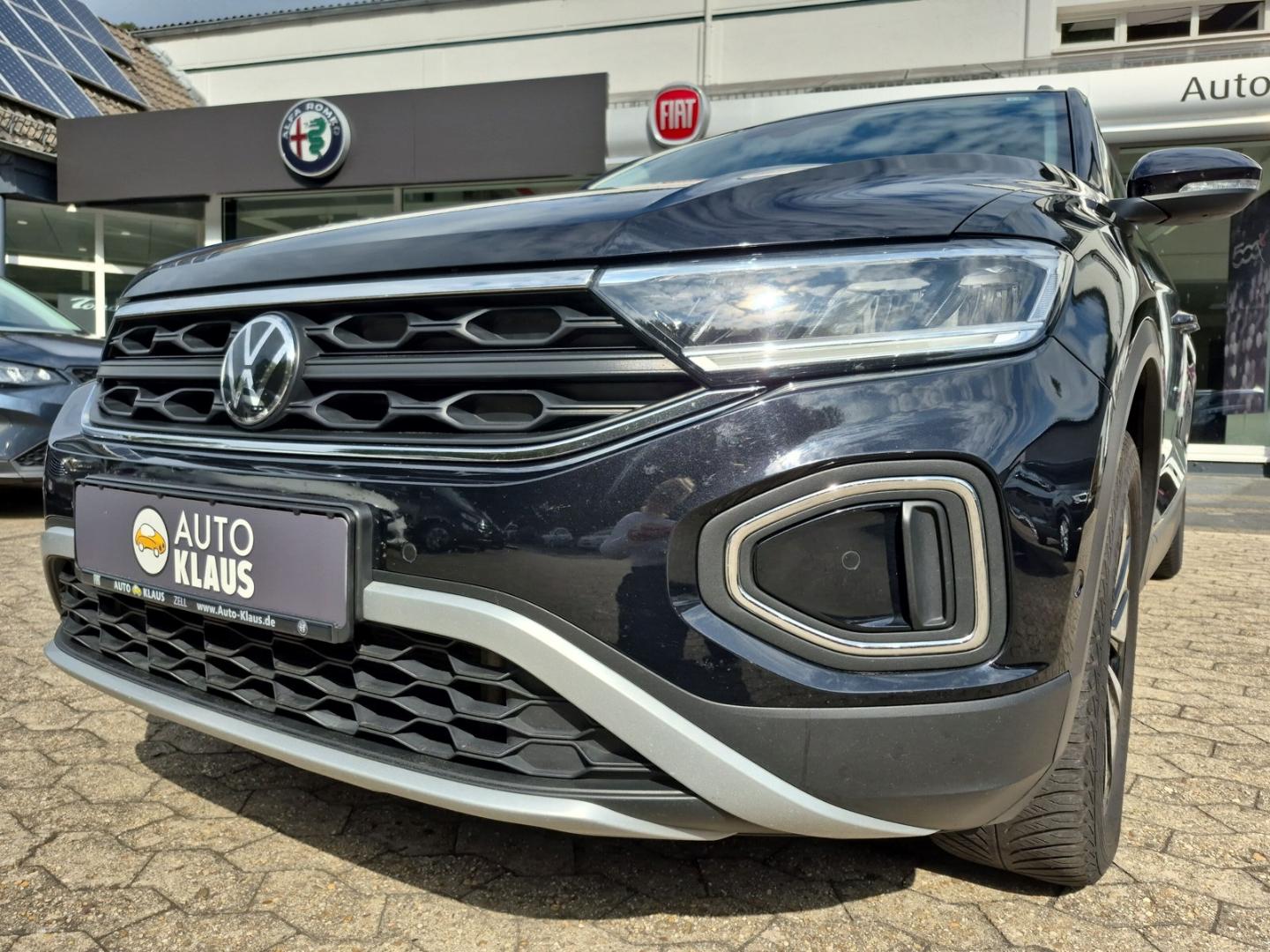 Volkswagen T-Roc Move DSG Navi CarPlay LED SHZ Parklenkassi, миниатюра 5