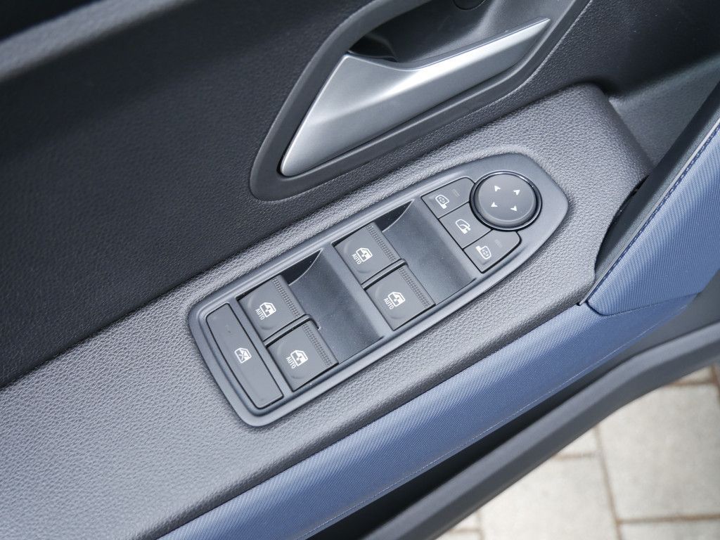 Fahrzeugabbildung Dacia Duster Journey TCe 130 4x4