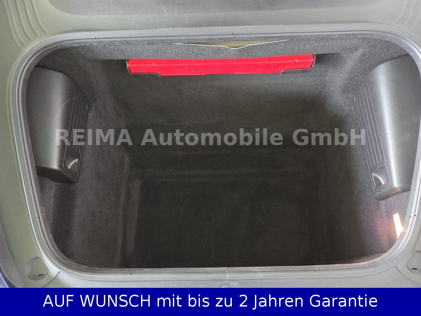 Fahrzeugabbildung Porsche 718 Cayman 2,0, LED, ACC, Deutsche Auslieferung