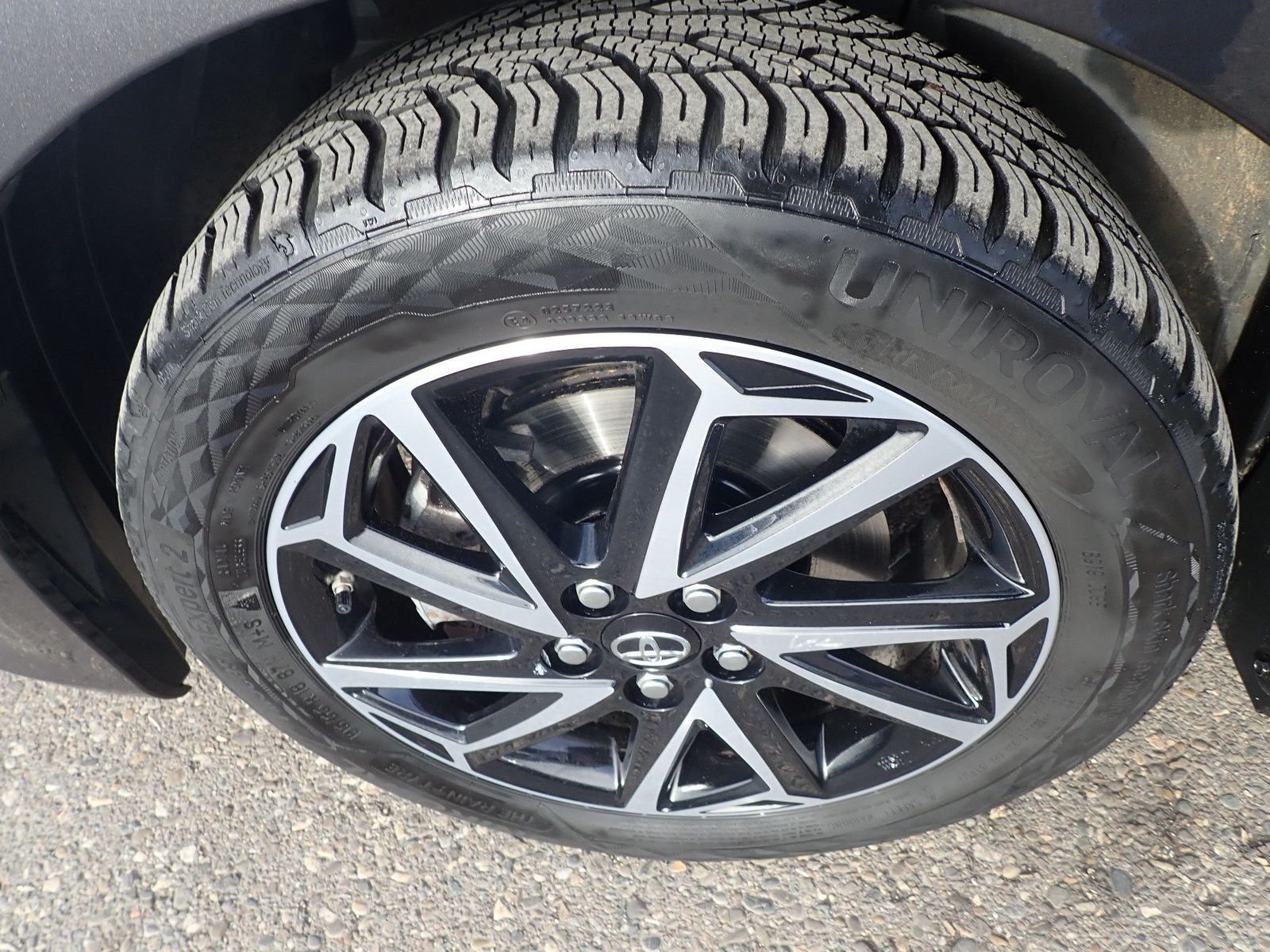 Fahrzeugabbildung Toyota Yaris Hybrid Team Deutschland