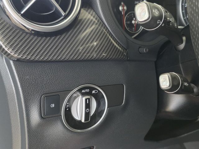 MERCEDES-BENZ B 180 — Foto 13