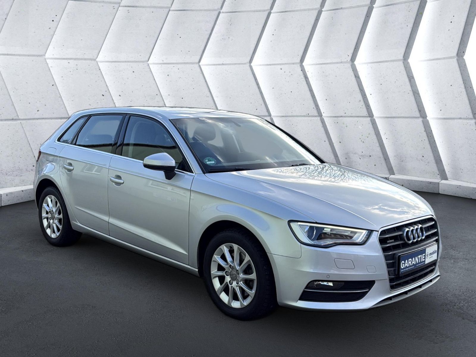 Fahrzeugabbildung Audi A3 Sportback quattro/ Unfallfrei/ 2. Hd/